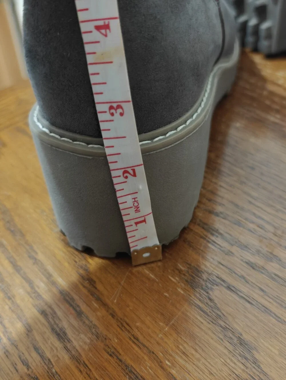 Universal Thread Women's Taci Wedge Chelsea Boots Size 9 Wide Brown Fall Neutral